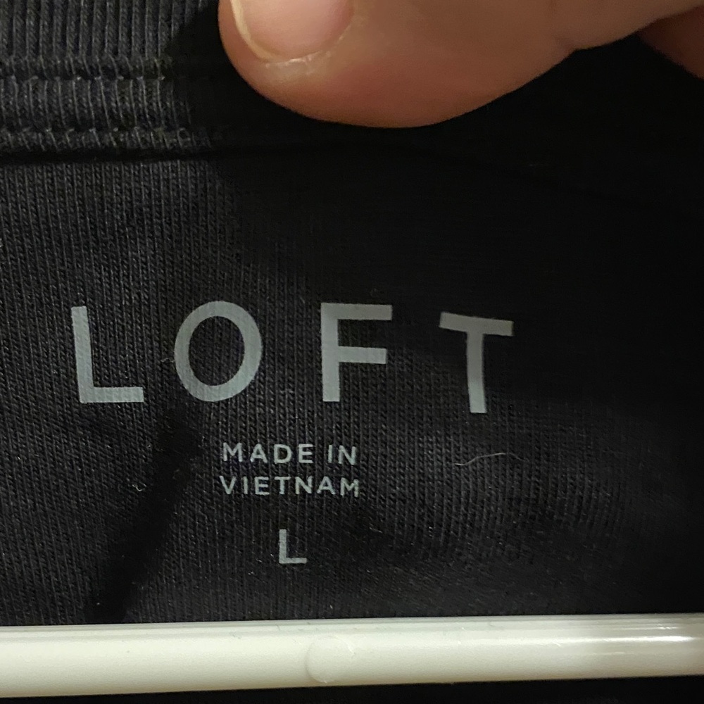 LOFT Classic Black Short Sleeve Tee - Picture 2 of 4